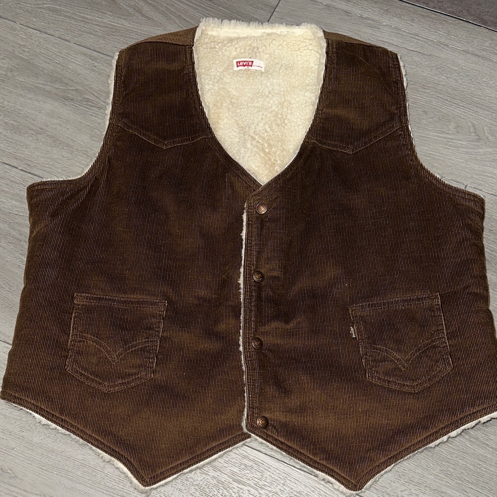Vintage Levis Brown Corduroy Sherpa Vest Mens Large Snap On  size X-large